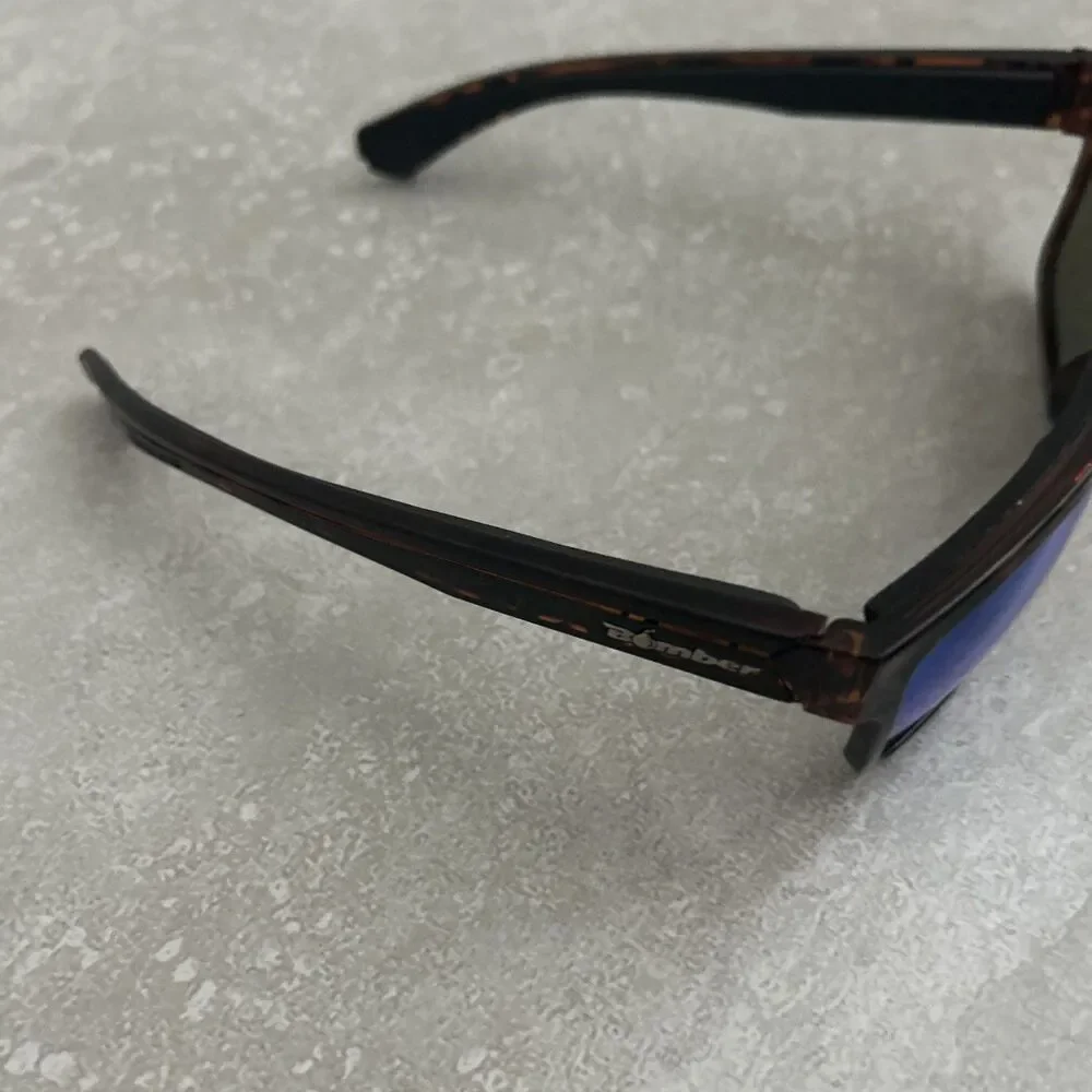 Bomber Smart-Bomb Sunglasses Ice Blue Mirror Polarized Lens Used unisex